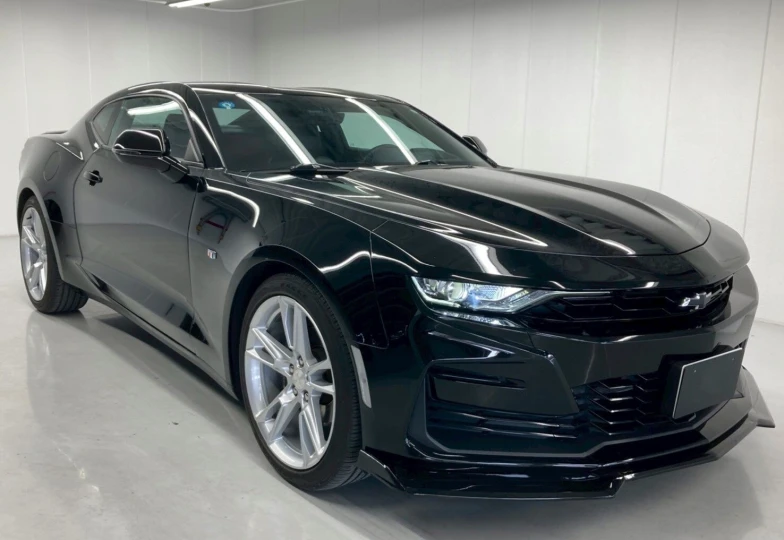 Chevrolet Camaro Black