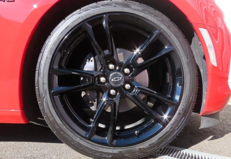 Chevrolet Camaro Red