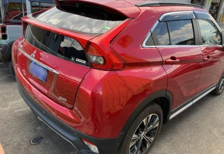 Mitsubishi Eclipse Cross Красный