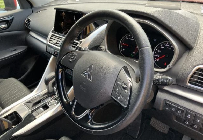 Mitsubishi Eclipse Cross Красный