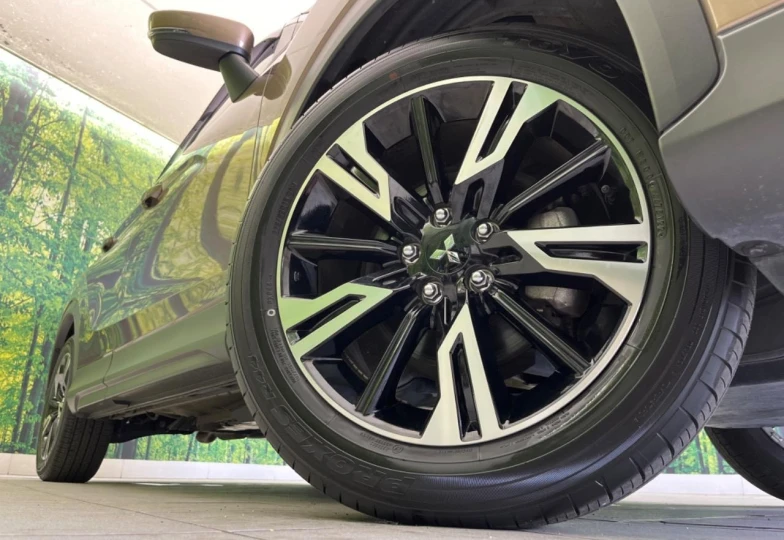 Mitsubishi Eclipse Cross Brown