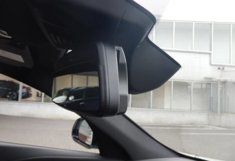 BMW iX2 xDrive 30, 2024 - 15