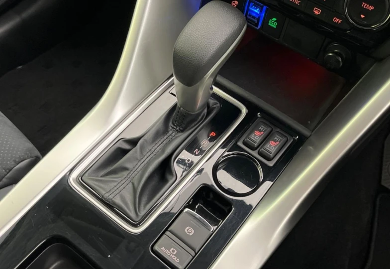 Mitsubishi Eclipse Cross Brown