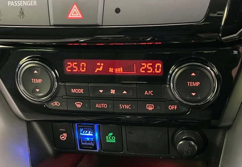 Mitsubishi Eclipse Cross Brown