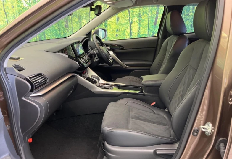 Mitsubishi Eclipse Cross Brown