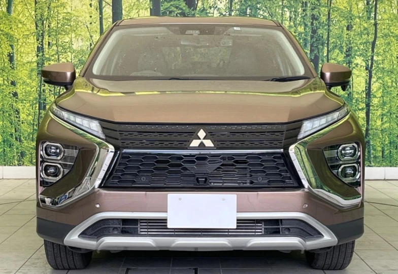 Mitsubishi Eclipse Cross Brown