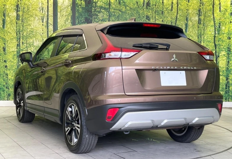 Mitsubishi Eclipse Cross Brown