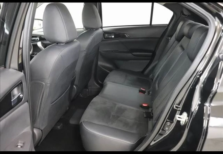 Mitsubishi Eclipse Cross Черный