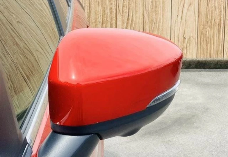Mitsubishi Eclipse Cross Красный