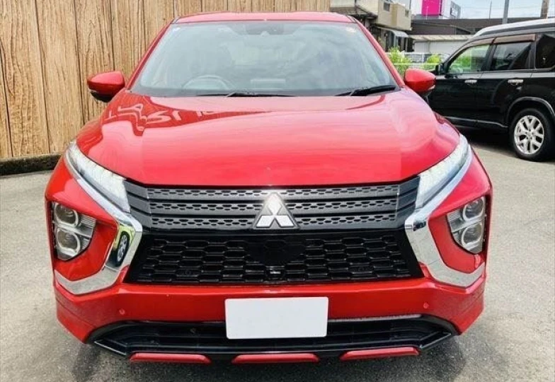 Mitsubishi Eclipse Cross Красный