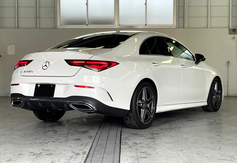 Mercedes CLA-class White
