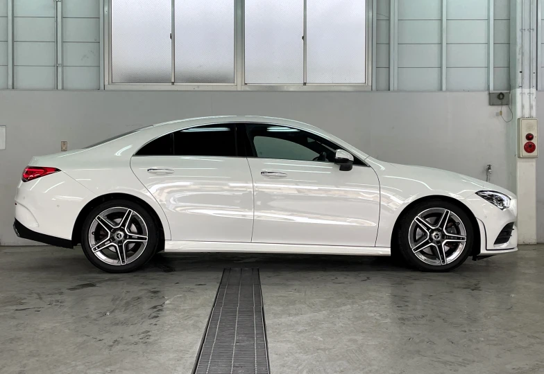 Mercedes CLA-class White