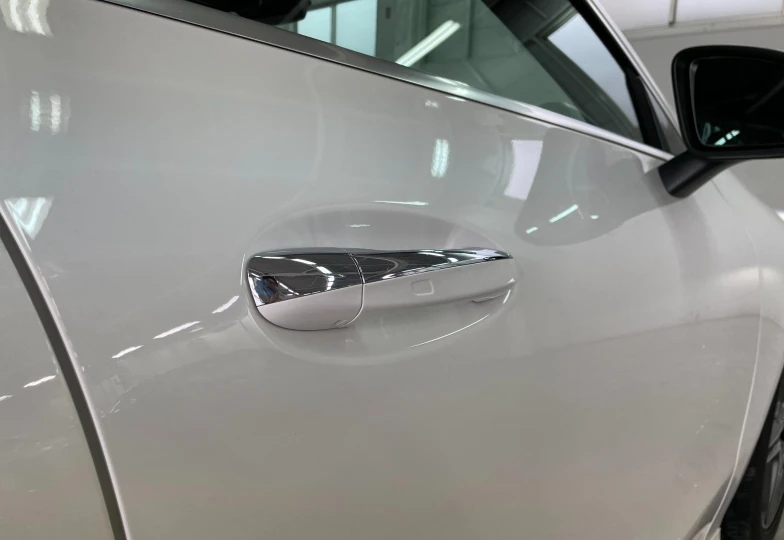 Mercedes CLA-class White