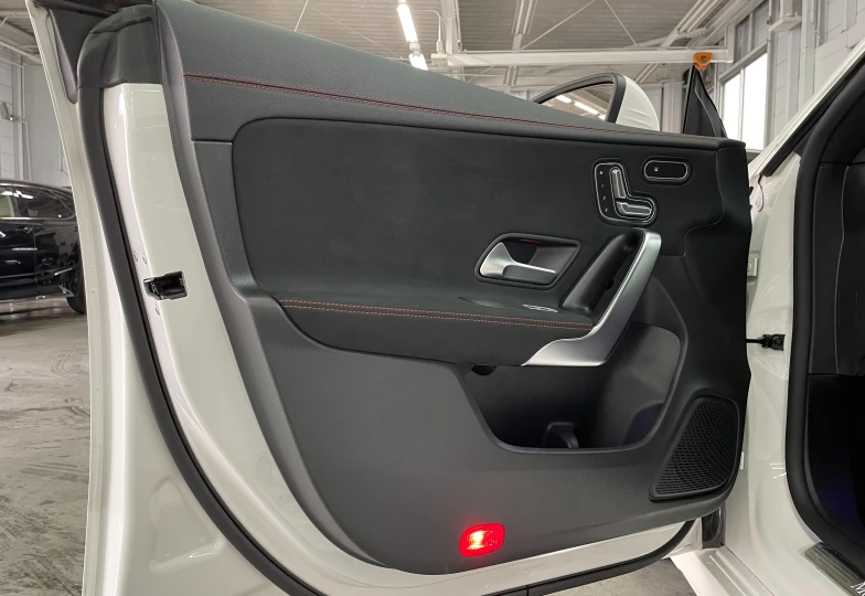 Mercedes CLA-class White