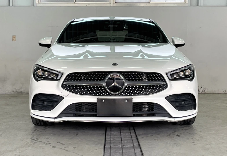 Mercedes CLA-class White