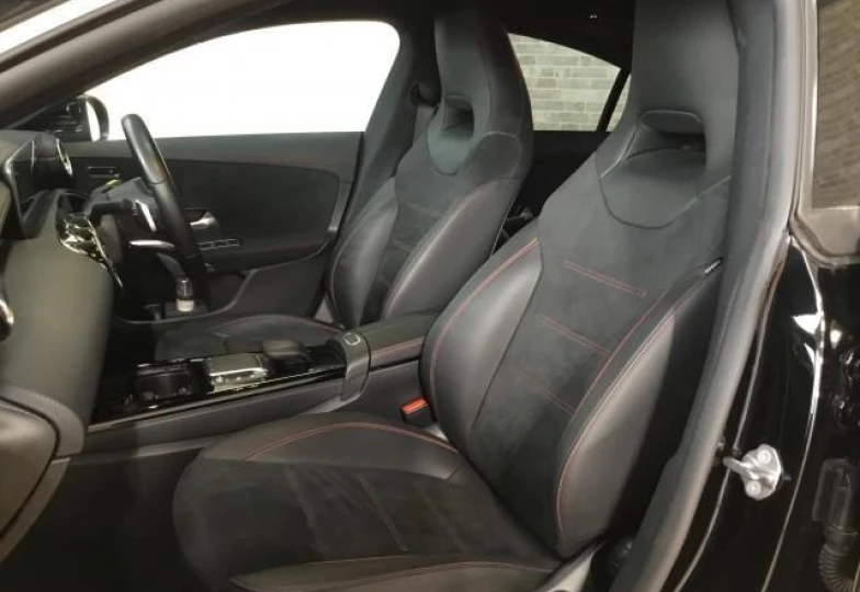 Mercedes CLA-class Черный