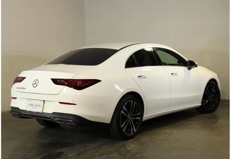 Mercedes CLA-class Белый