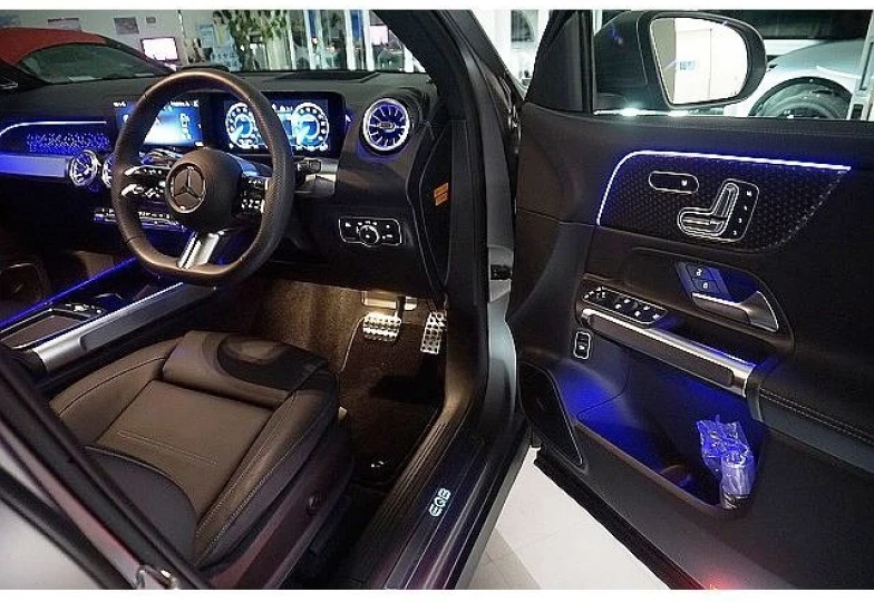 Mercedes EQB Grey