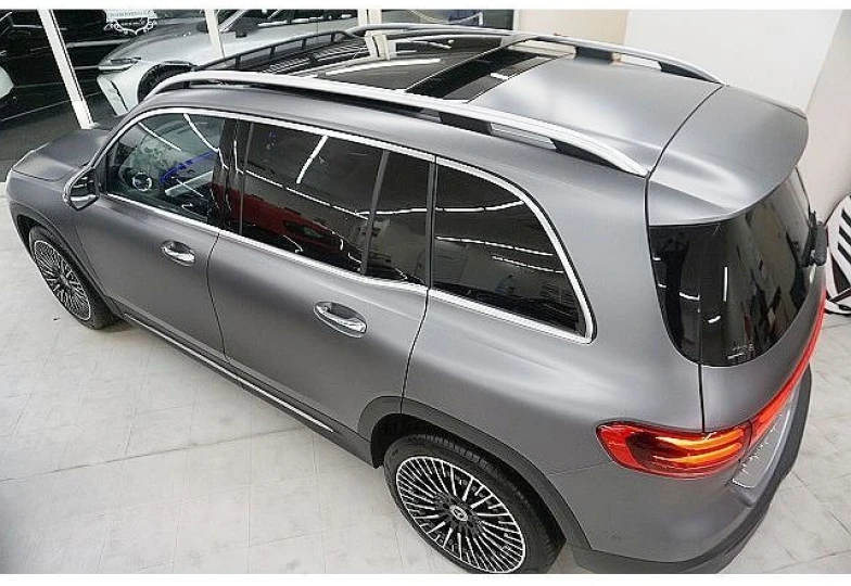 Mercedes EQB Grey