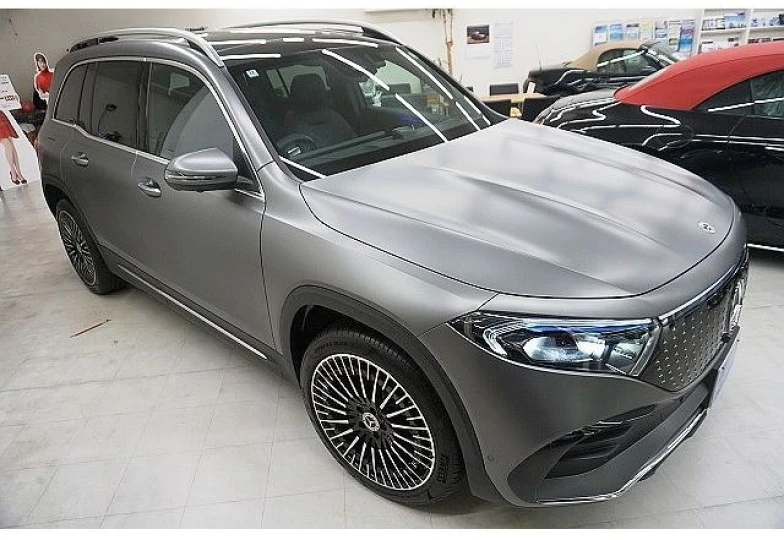 Mercedes EQB Grey