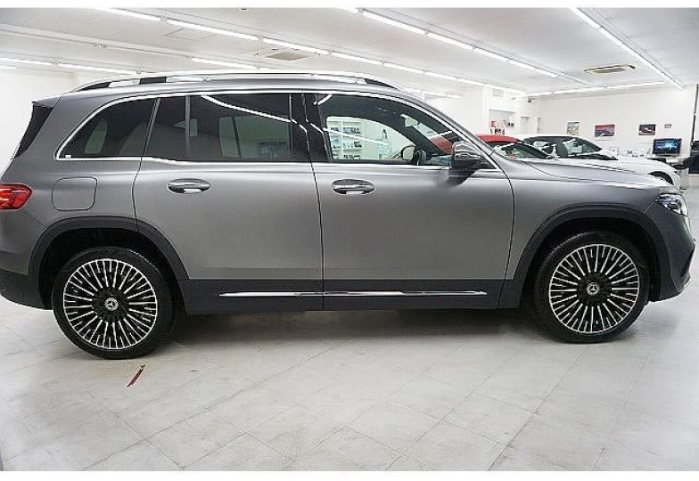 Mercedes EQB Grey