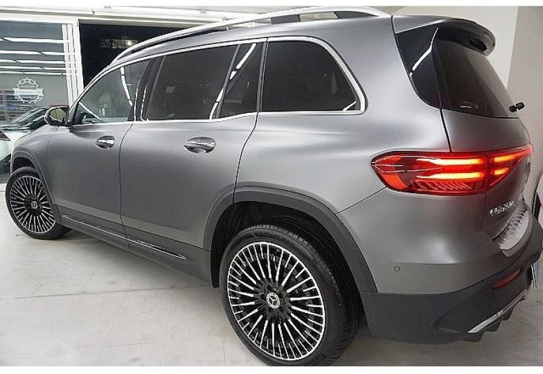 Mercedes EQB Grey