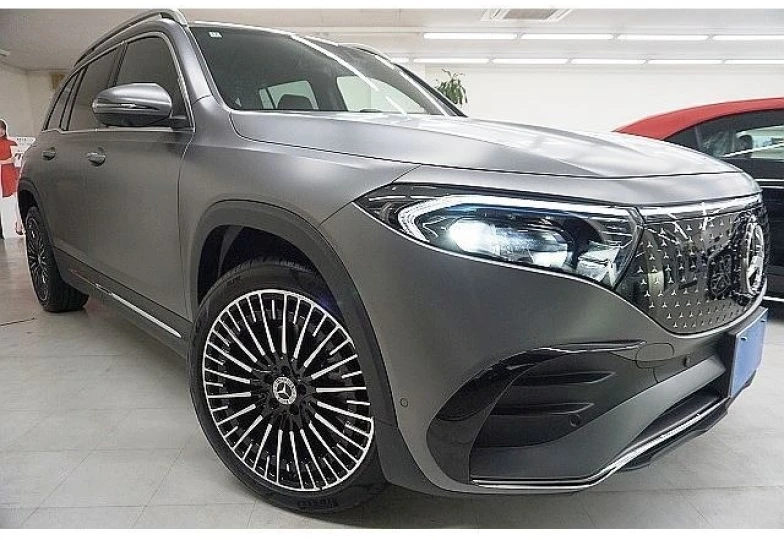Mercedes EQB Grey