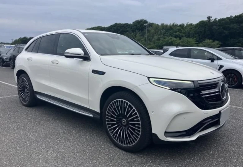 Mercedes EQC Белый