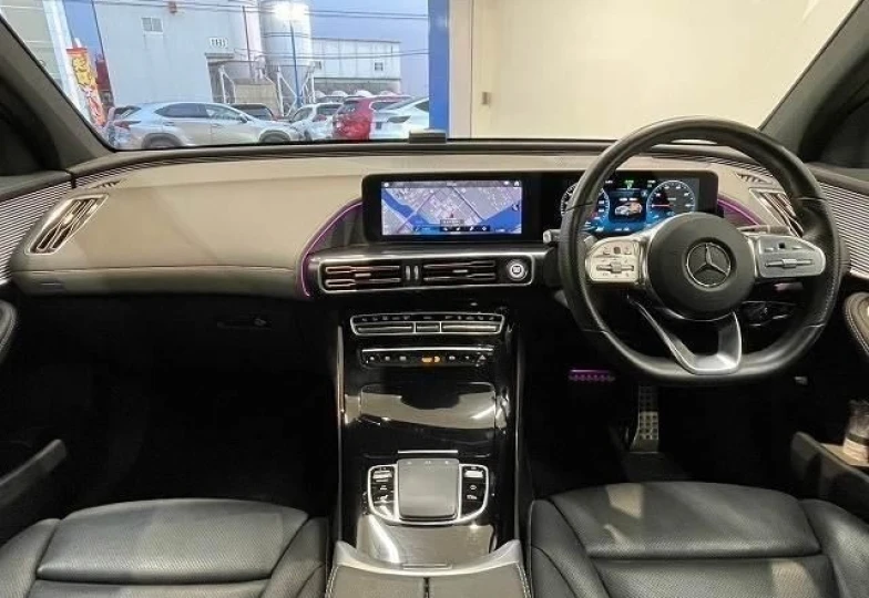 Mercedes EQC Black