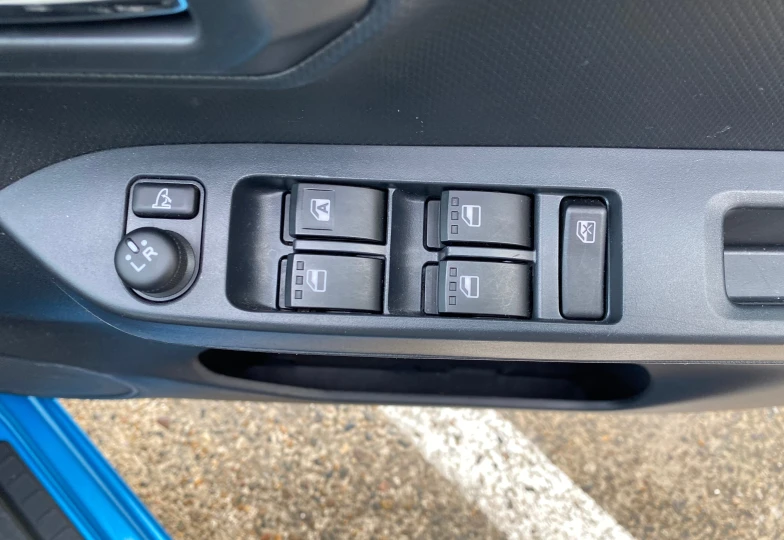 Subaru Pleo plus Синий