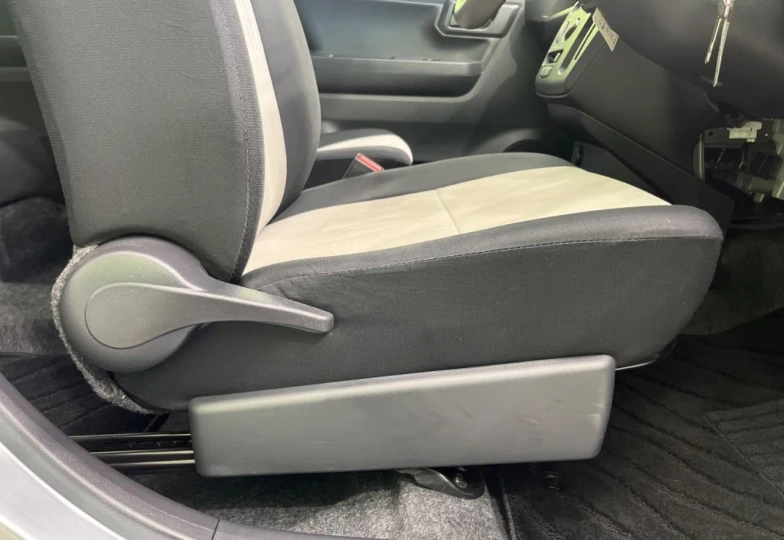 Subaru Pleo plus Серый