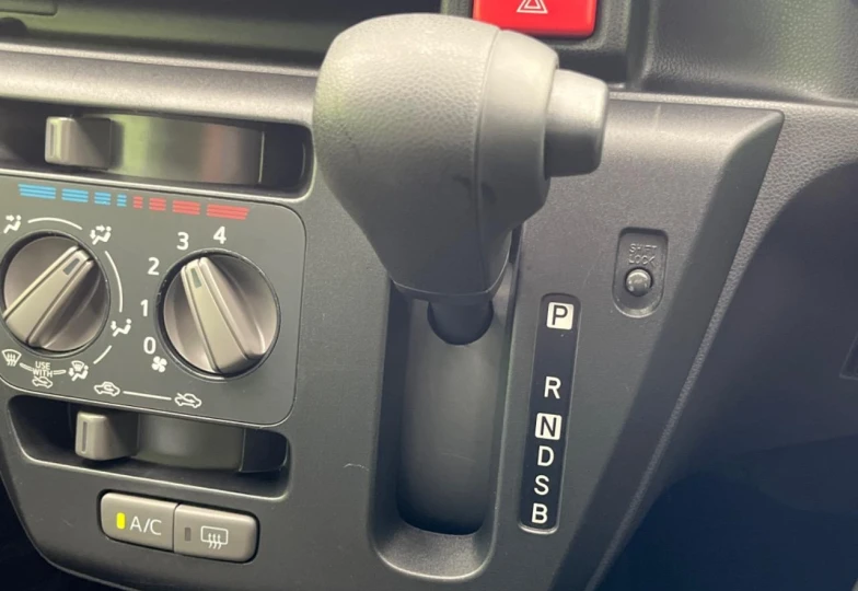 Subaru Pleo plus Серый