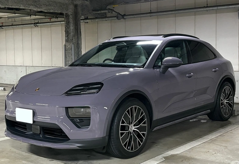 Porsche Macan Фиолетовый