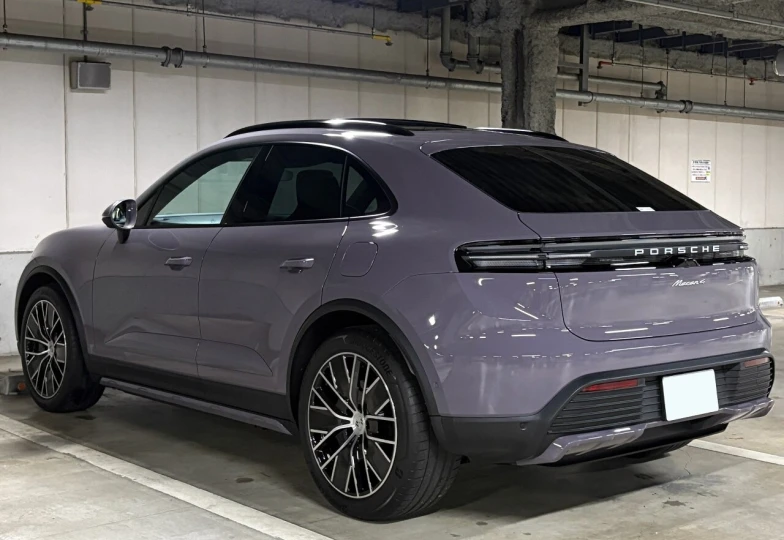 Porsche Macan Фиолетовый