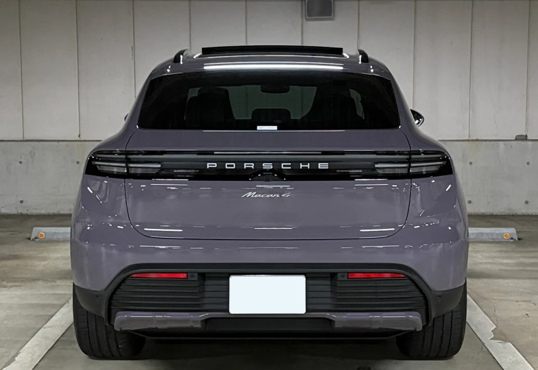 Porsche Macan Фиолетовый
