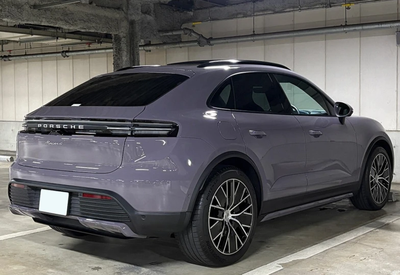 Porsche Macan Фиолетовый