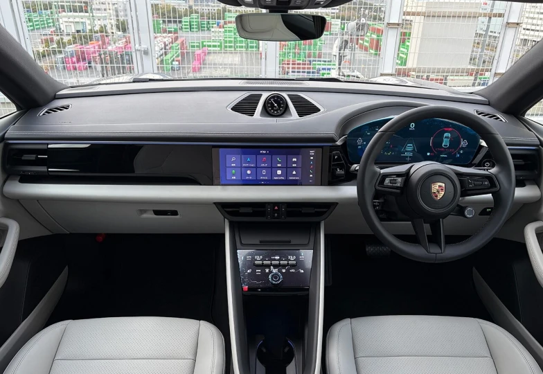 Porsche Macan Фиолетовый