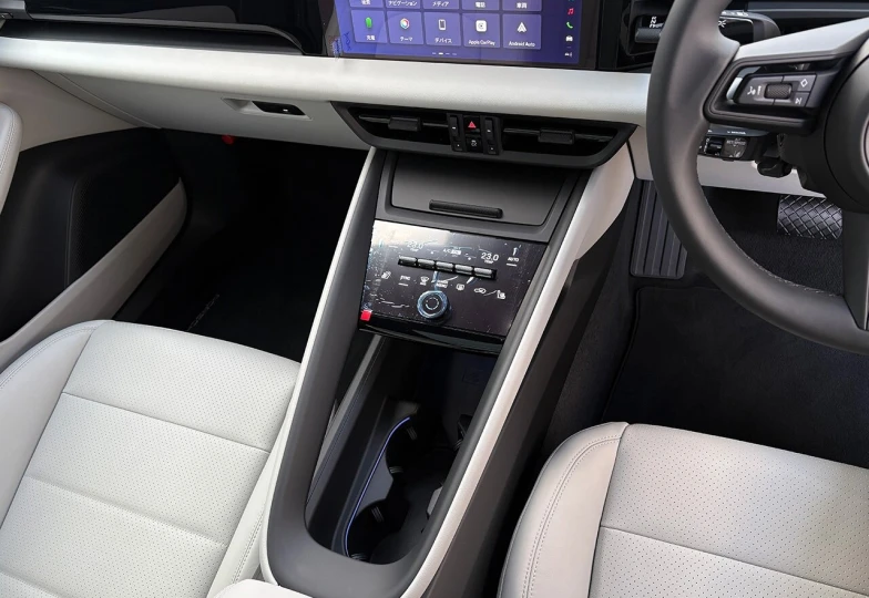 Porsche Macan Фиолетовый