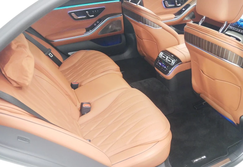 Mercedes S class Белый