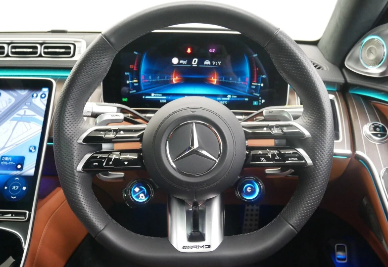 Mercedes S class Белый