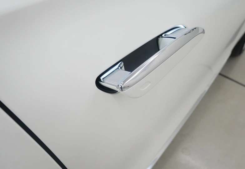 Mercedes S class Белый