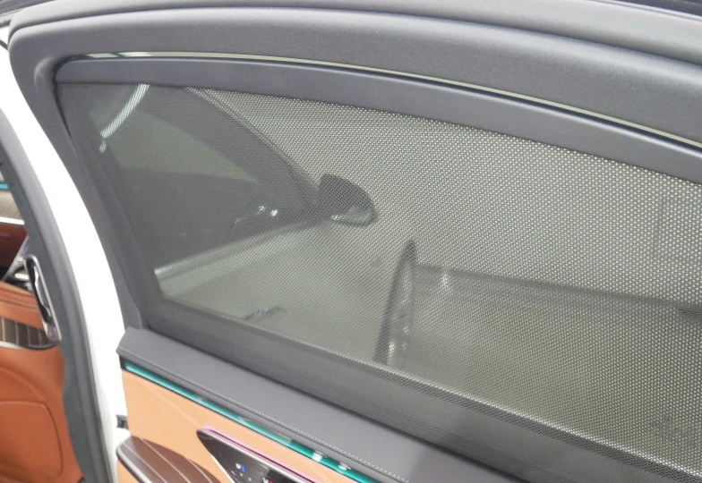 Mercedes S class Белый