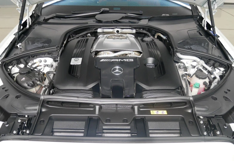 Mercedes S class Белый
