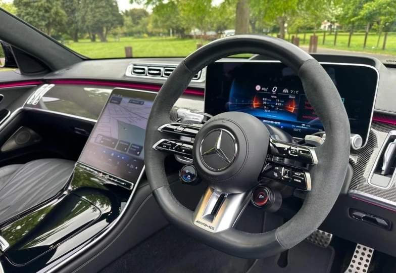 Mercedes S-class Черный