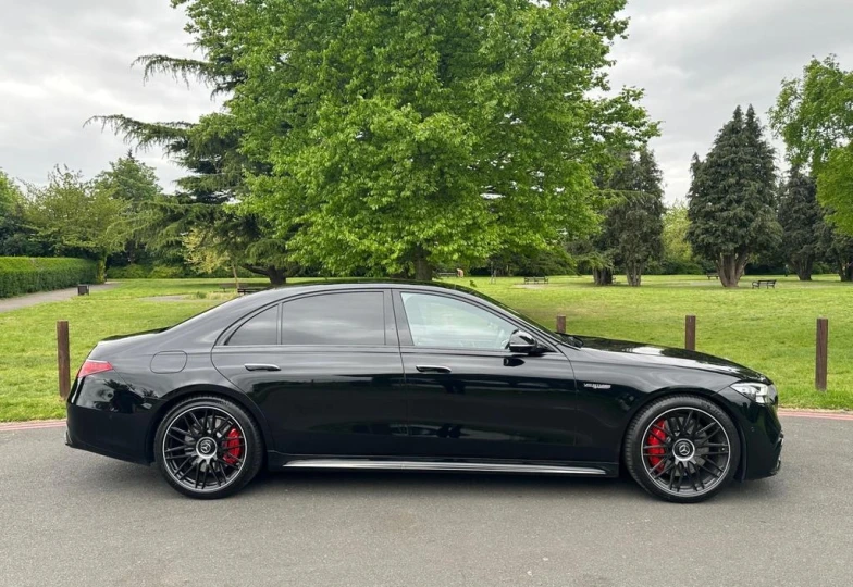 Mercedes S-class Черный