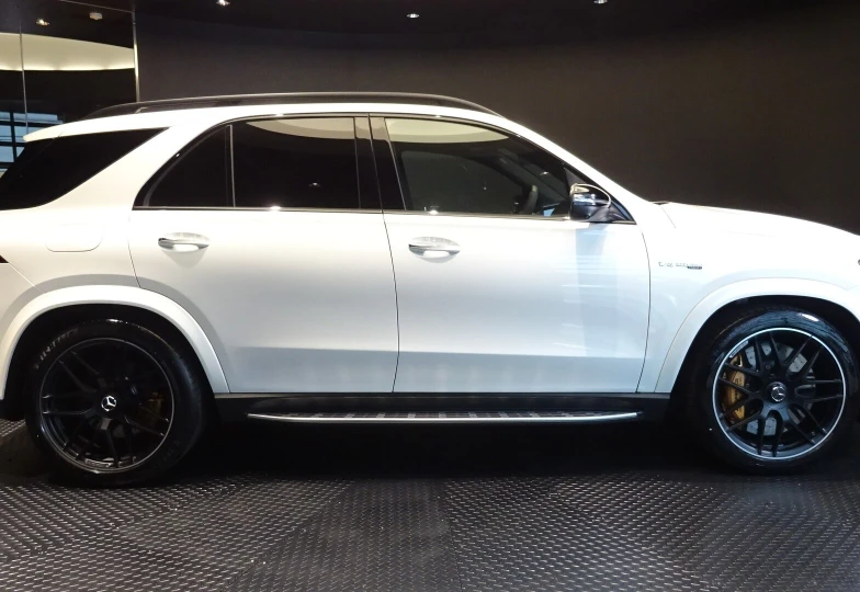 Mercedes GLE-class AMG Белый
