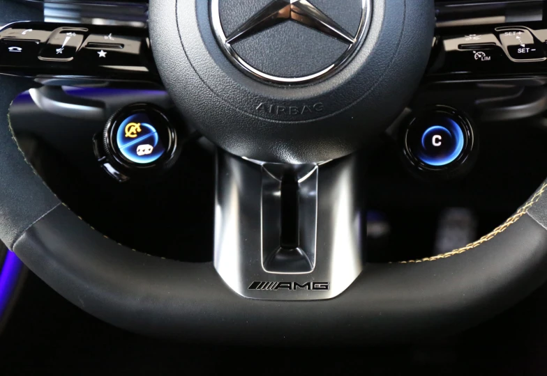 Mercedes E-class Черный