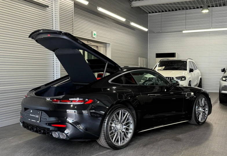 Mercedes AMG GT Черный