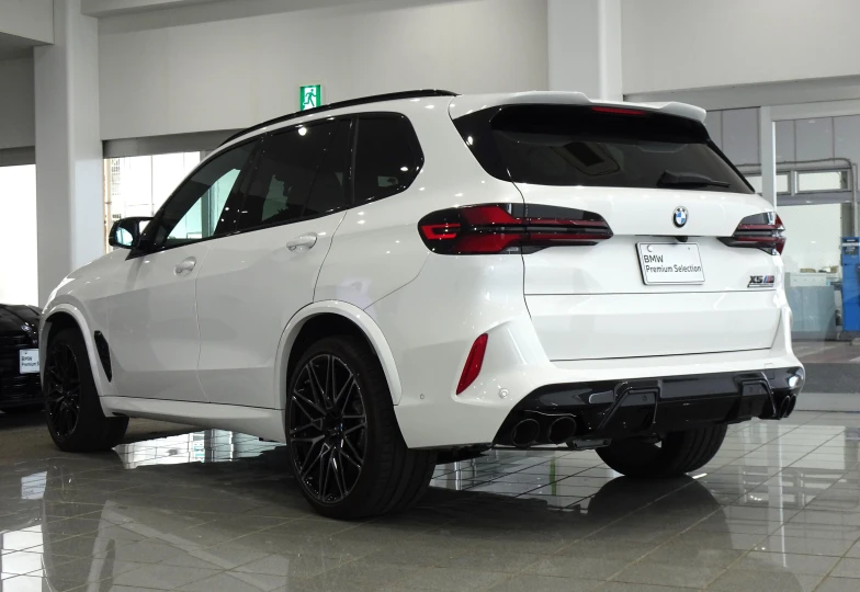 BMW X5 M Белый