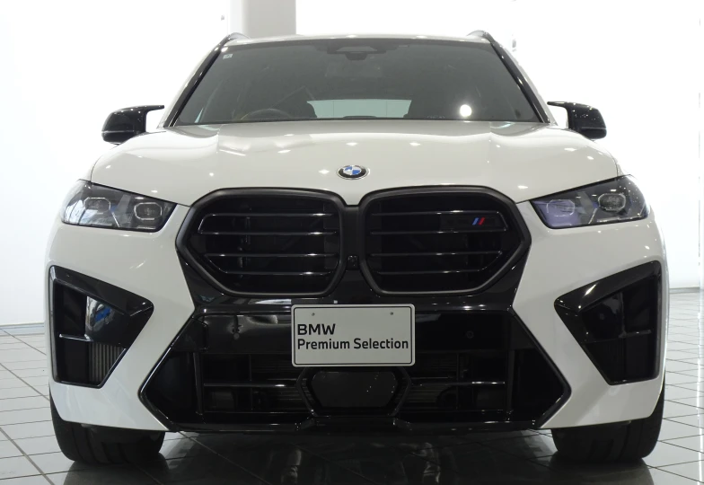 BMW X5 M Белый